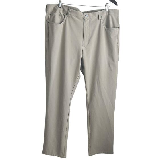 Greg Norman Men Golf Tech Pants 40X20 Beige Pockets Stretch Comfort Leisure - Picture 1 of 12